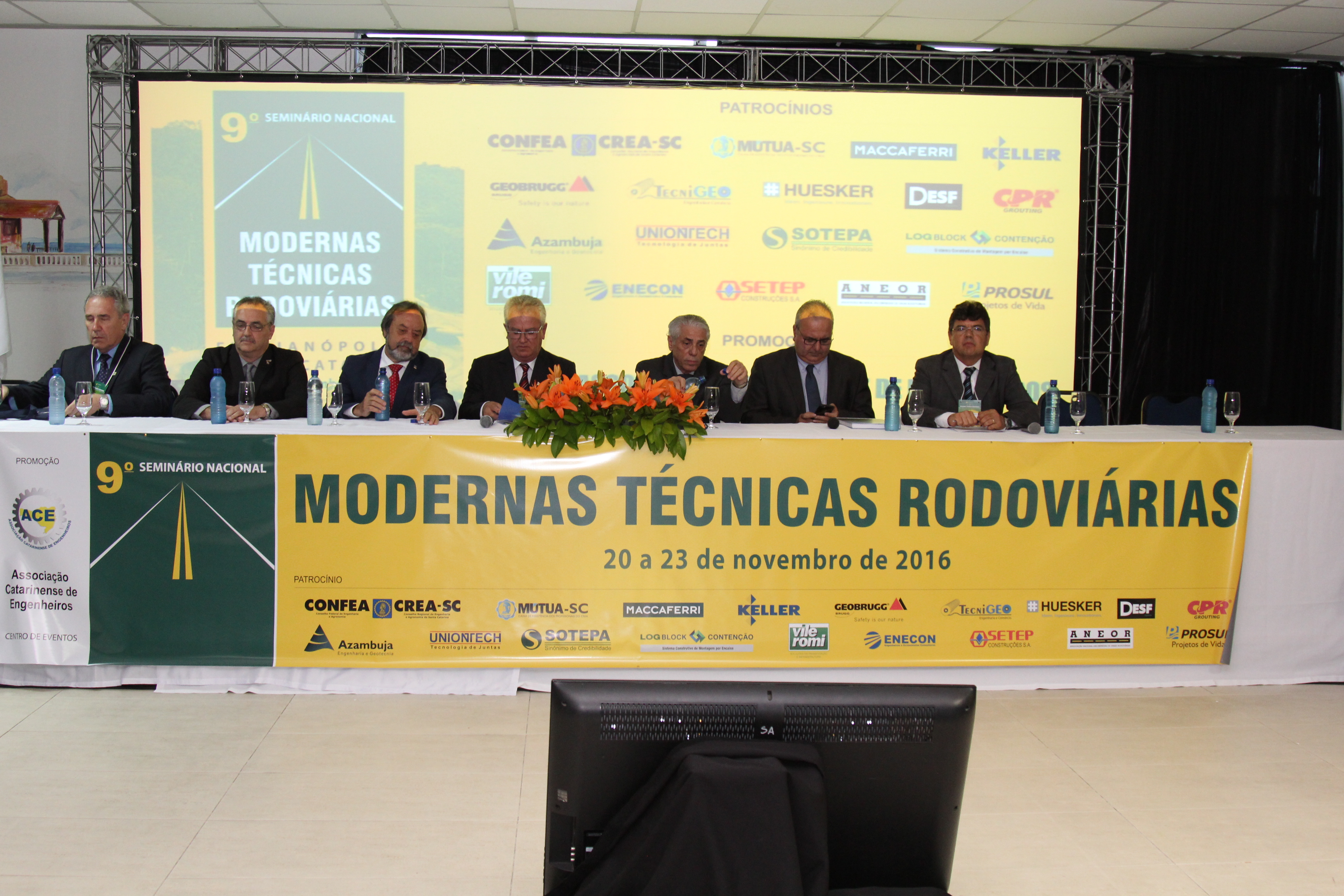 Modernas técnicas rodoviárias são tema de seminário na ACE