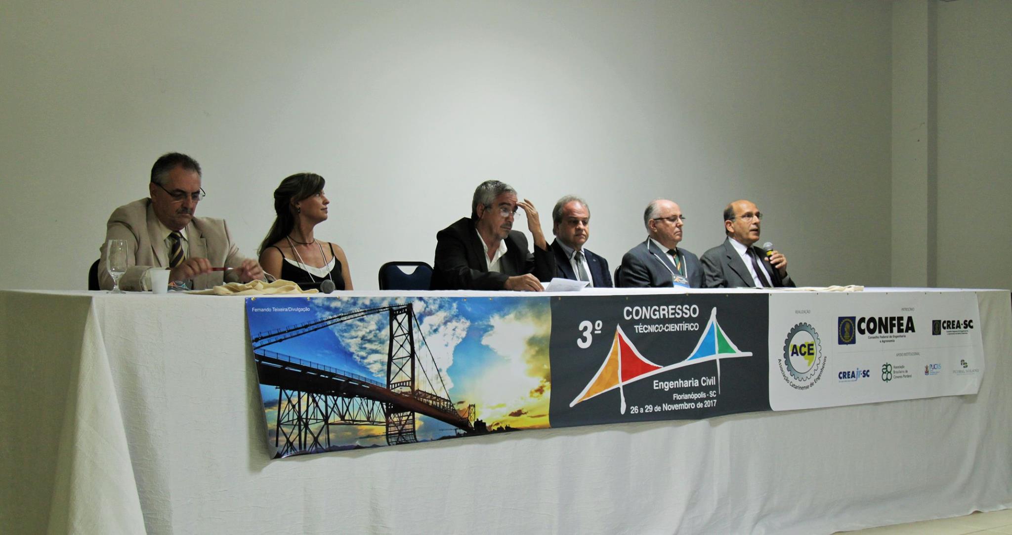 Congresso de engenharia civil reúne profissionais de todo o país em Florianópolis