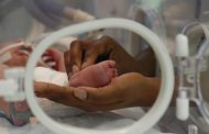 Discussões sobre PEC da licença para mãe de prematuro devem ser retomadas em 2018