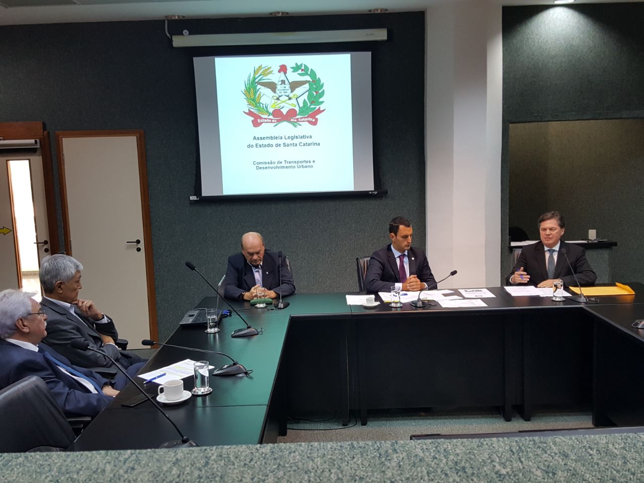Comissão de Transportes debate situação estrutural das pontes Colombo Salles e Pedro Ivo