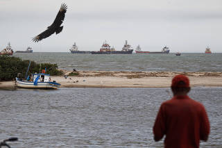 Governo vai propor divisão de recursos do petróleo com estados