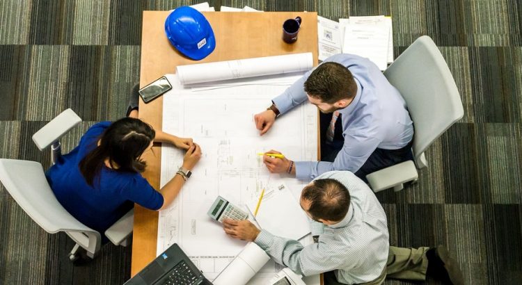 Caixa lança edital para realização de serviços técnicos de engenharia, arquitetura, agronomia e geologia