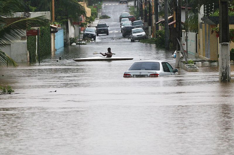 Enchentes no sudeste: governos precisam colocar políticas públicas em prática, diz Greenpeace