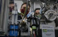 Primeiro experimento realizado no Sirius busca desenvolver fármaco para Covid-19