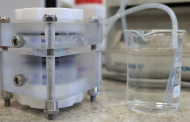 USP e Unesp produzem tecnologia que elimina corante e metal cancerígeno da água