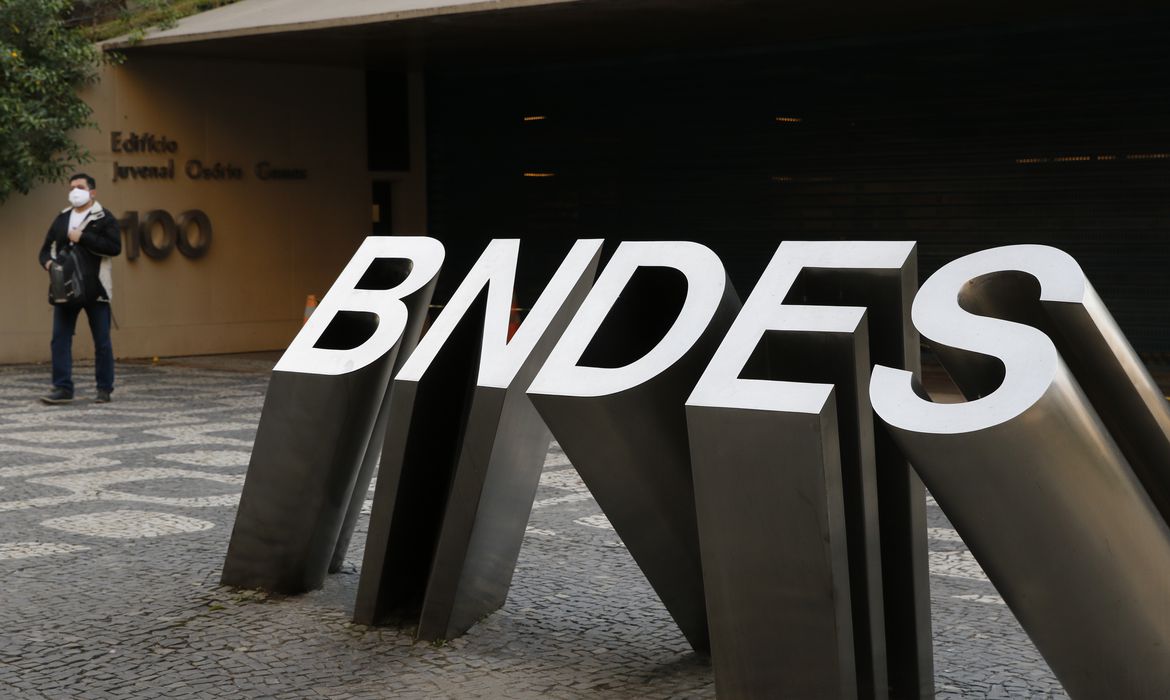 BNDES vai apresentar propostas para dinamizar setor de mineração