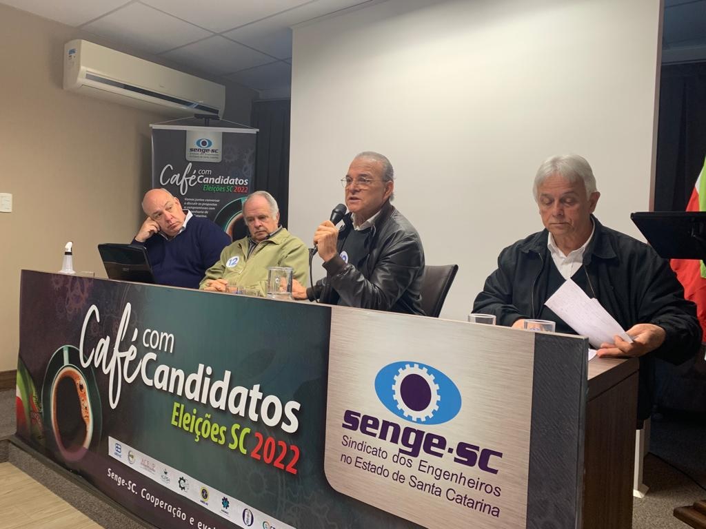 “Acredito na nossa engenharia”, afirmou Jorge Boeira no Café com Candidatos no Senge-SC