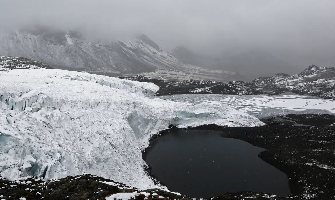 Geleiras do Peru foram dizimadas por mudanças climáticas, diz relatório