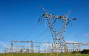 Geração de energia no Brasil é suspensa devido ao excesso de oferta no sistema nacional e ao risco de sobrecarga